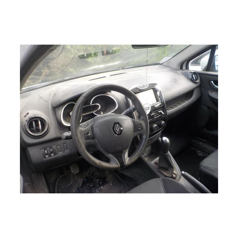 Porte arriere droit RENAULT CLIO 4 PHASE 1 d’occasion