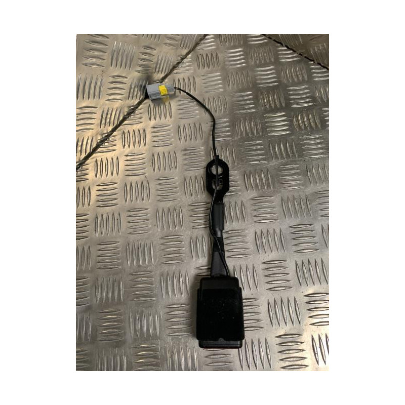 Attache ceinture avant droit PEUGEOT 2008 1 PHASE 1 d’occasion