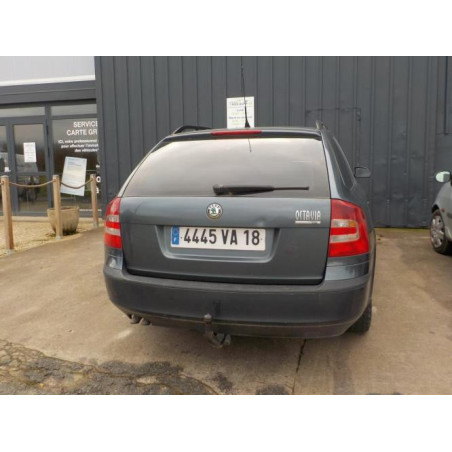 Moteur leve vitre arriere droit SKODA OCTAVIA 2 PHASE 1 BREAK d’occasion