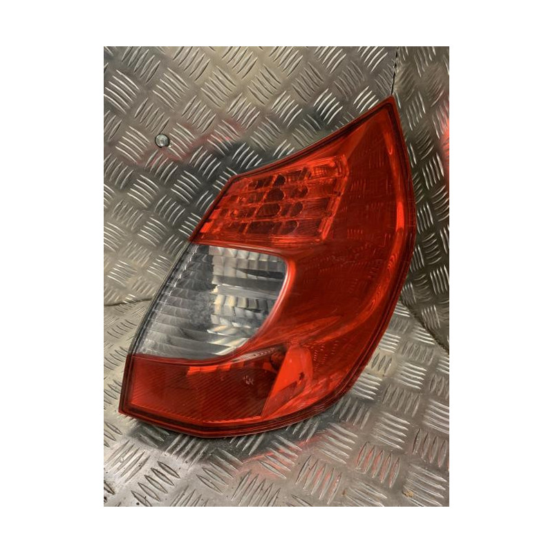 Feu arriere principal droit (feux) RENAULT SCENIC 2 PHASE 2 d’occasion