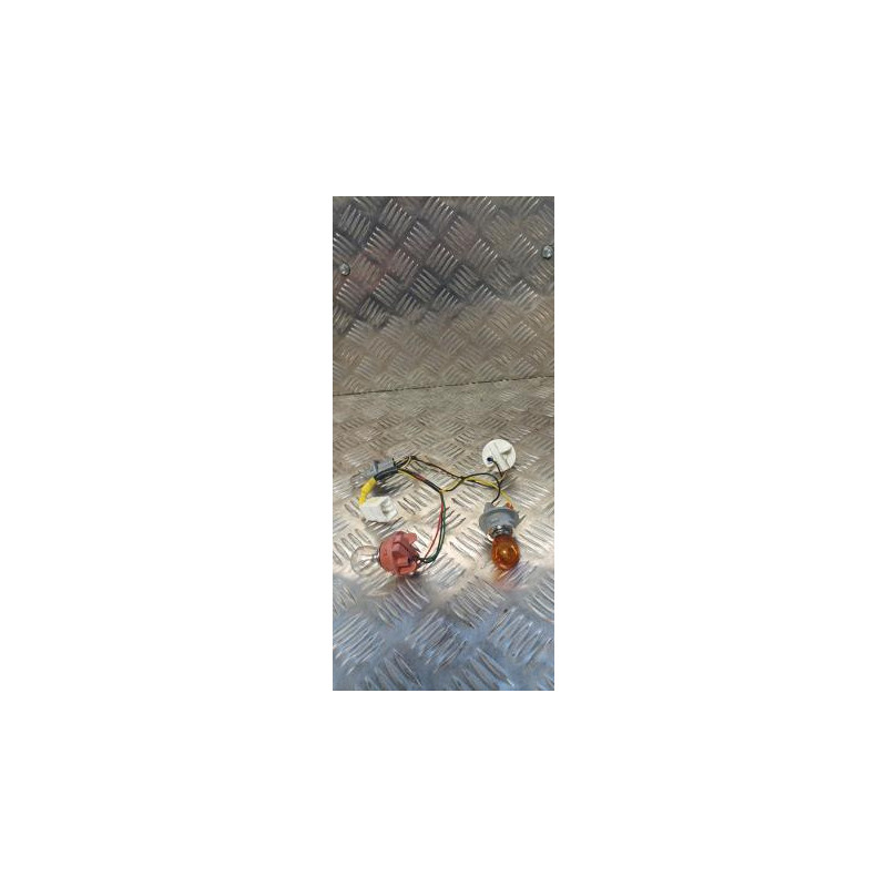 Platine feu arriere gauche KIA  d’occasion