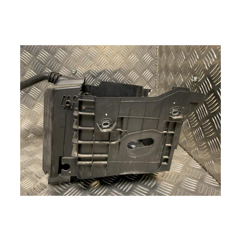 Coffre à batterie RENAULT MEGANE 4 PHASE 1 d’occasion