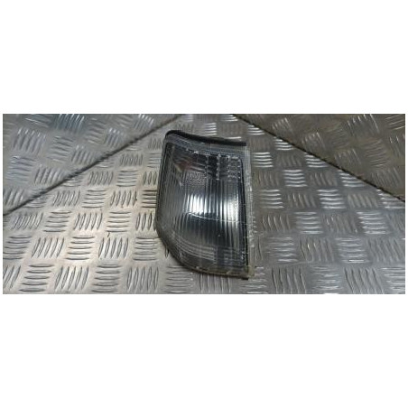 Repetiteur clignotant avant droit  (Feux) PEUGEOT 309 PHASE 2 d’occasion