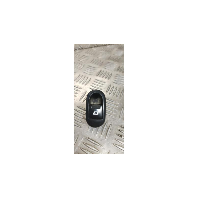 Interrupteur de leve vitre CITROEN C3 1 PHASE 2 d’occasion