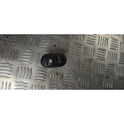 Interrupteur de leve vitre CITROEN C3 1 PHASE 2 d’occasion