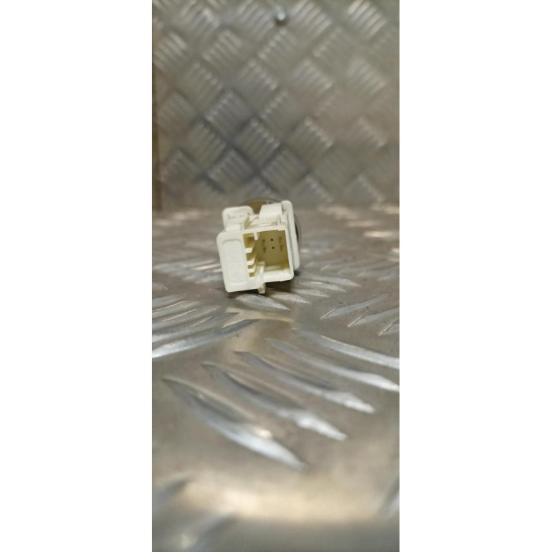 Commande degivrage lunette arriere CITROEN BERLINGO 1 PHASE 2 d’occasion