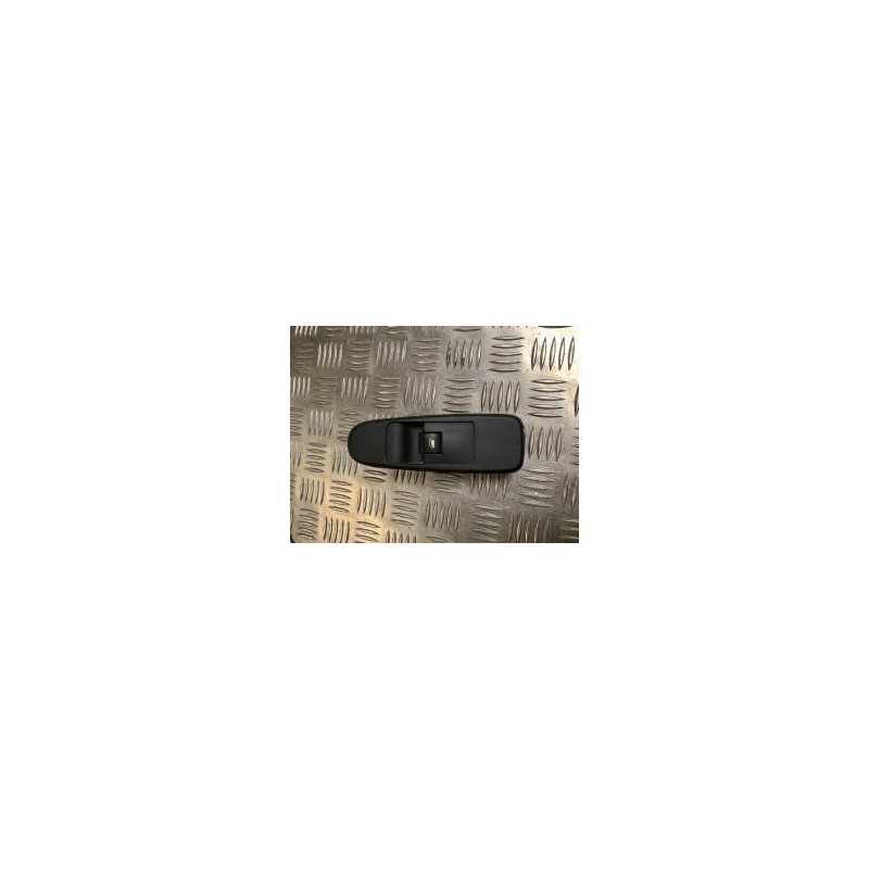 Interrupteur de leve vitre avant droit CITROEN C4 GRAND PICASSO 1 d’occasion