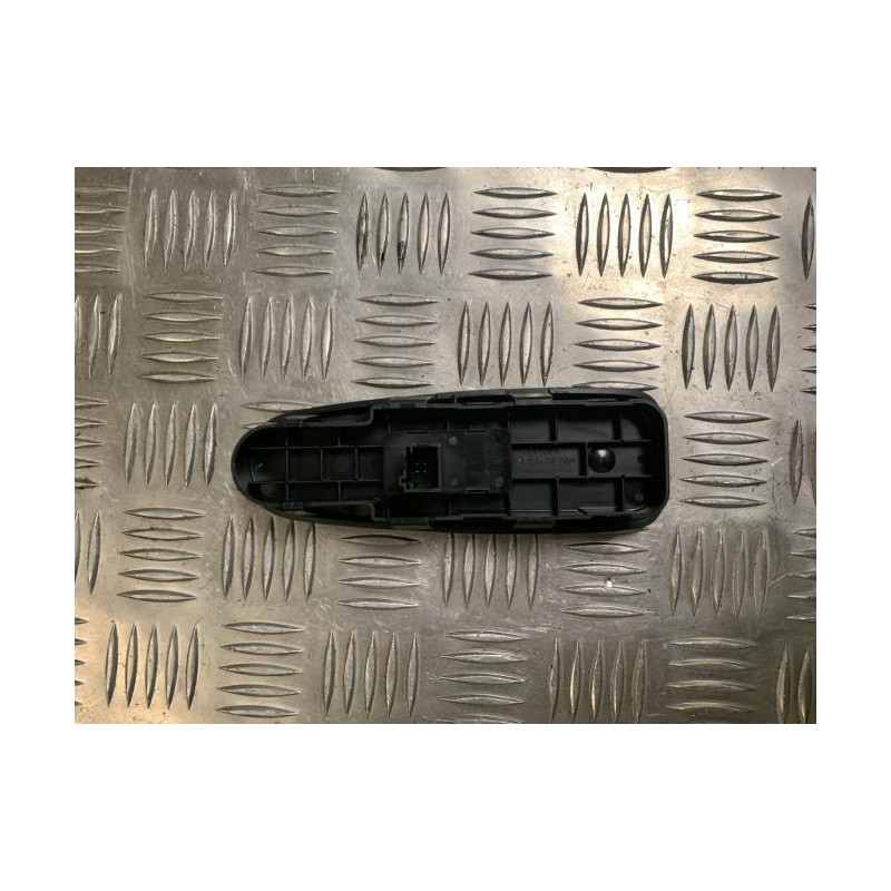 Interrupteur de leve vitre avant droit CITROEN C4 GRAND PICASSO 1 d’occasion