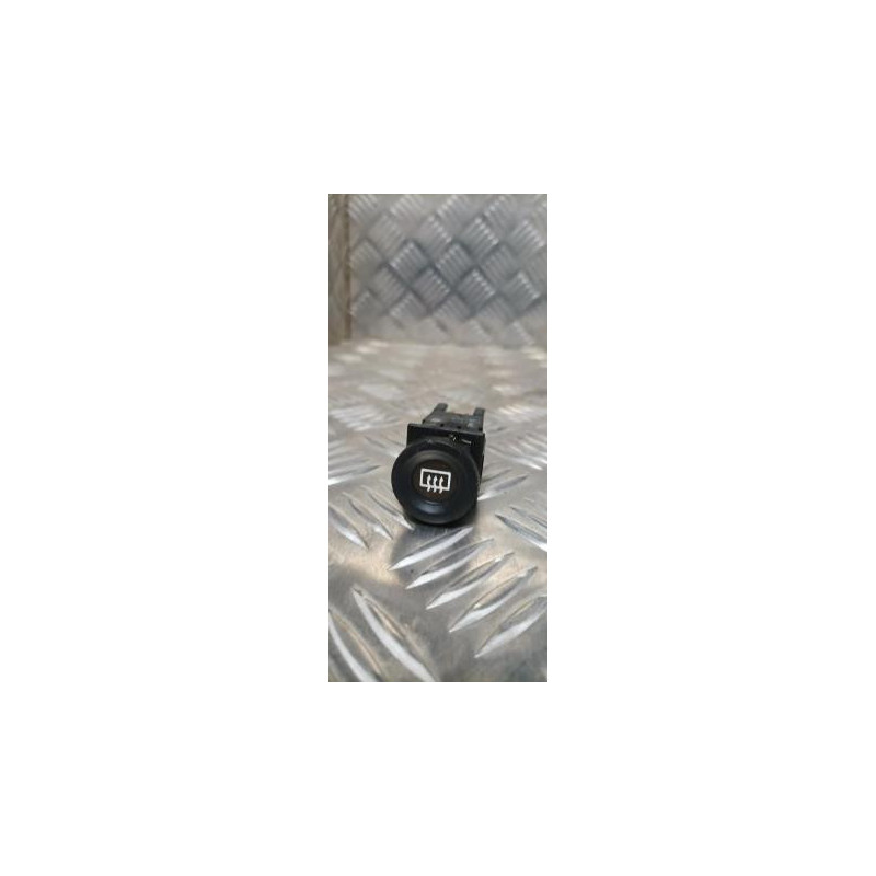 Commande degivrage lunette arriere PEUGEOT 309 PHASE 1 d’occasion