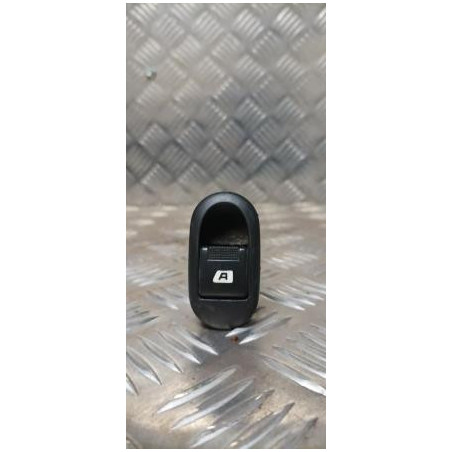 Interrupteur de leve vitre avant gauche CITROEN C3 1 PHASE 2 d’occasion