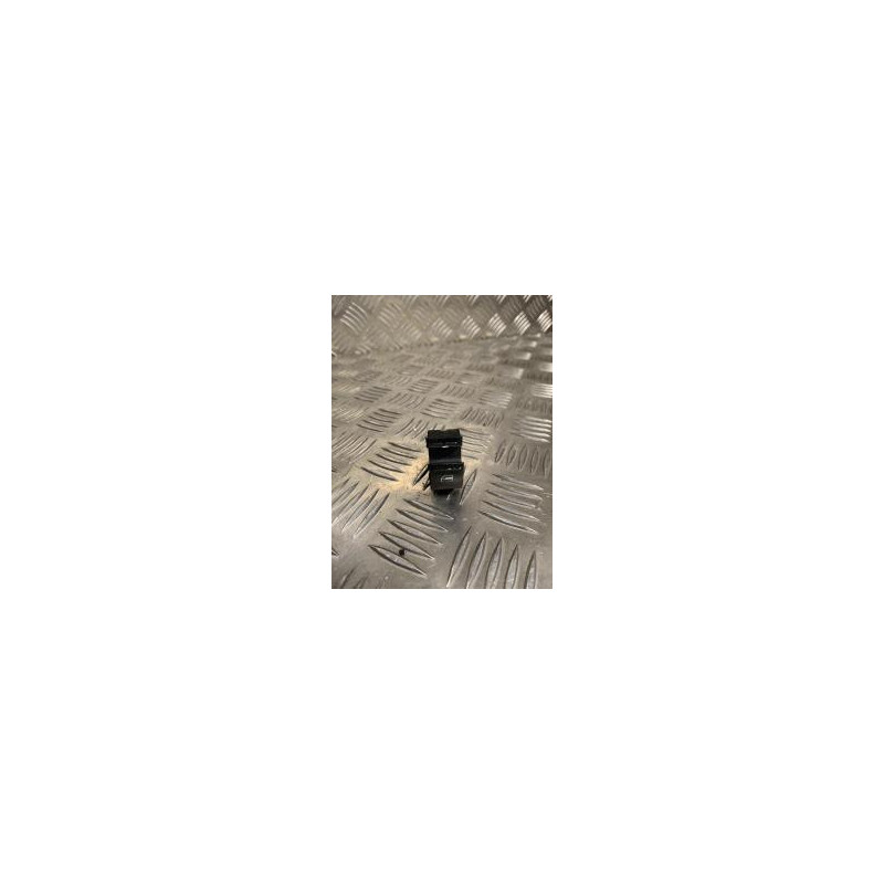 Interrupteur de leve vitre avant droit SEAT IBIZA 4 PHASE 1 d’occasion