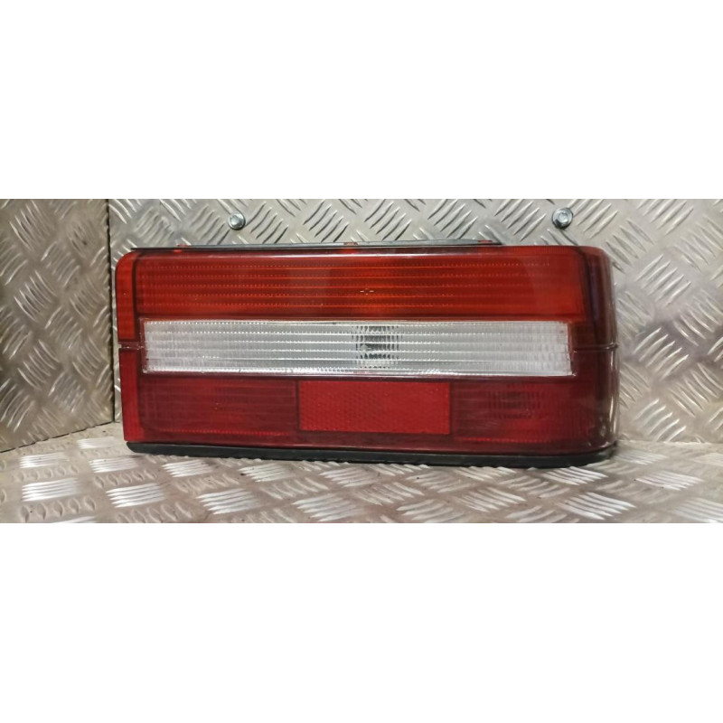 Feu arriere principal droit (feux) PEUGEOT 309 PHASE 1 d’occasion