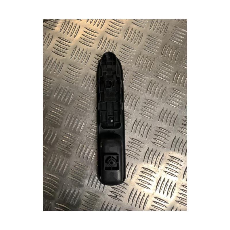 Interrupteur de leve vitre avant droit PEUGEOT 307 PHASE 2 d’occasion