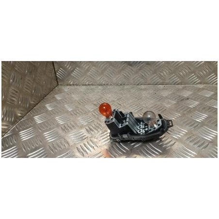 Platine feu arriere droit RENAULT CLIO 4 PHASE 1 d’occasion