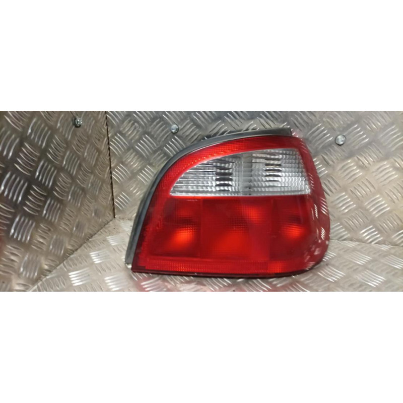 Feu arriere principal droit (feux) RENAULT MEGANE 1 PHASE 2 d’occasion