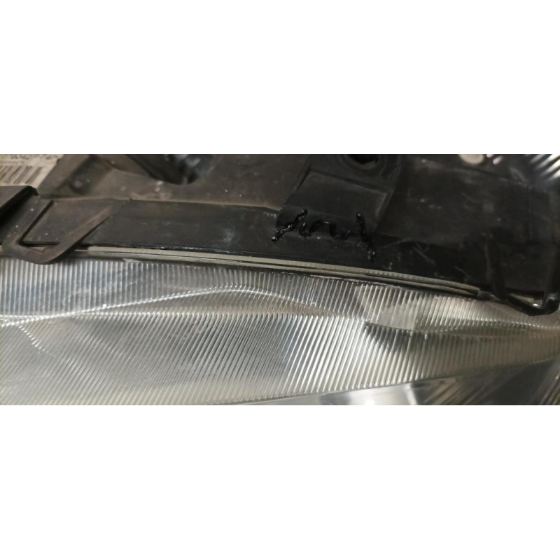 Optique avant principal gauche (feux)(phare) RENAULT MEGANE 1 PHASE 2 d’occasion