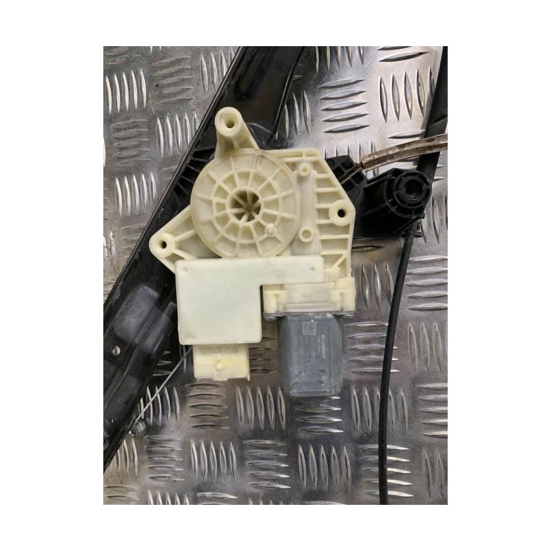 Moteur leve vitre avant droit PEUGEOT 308 2 PHASE 1 d’occasion