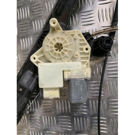 Moteur leve vitre avant droit PEUGEOT 308 2 PHASE 1 d’occasion