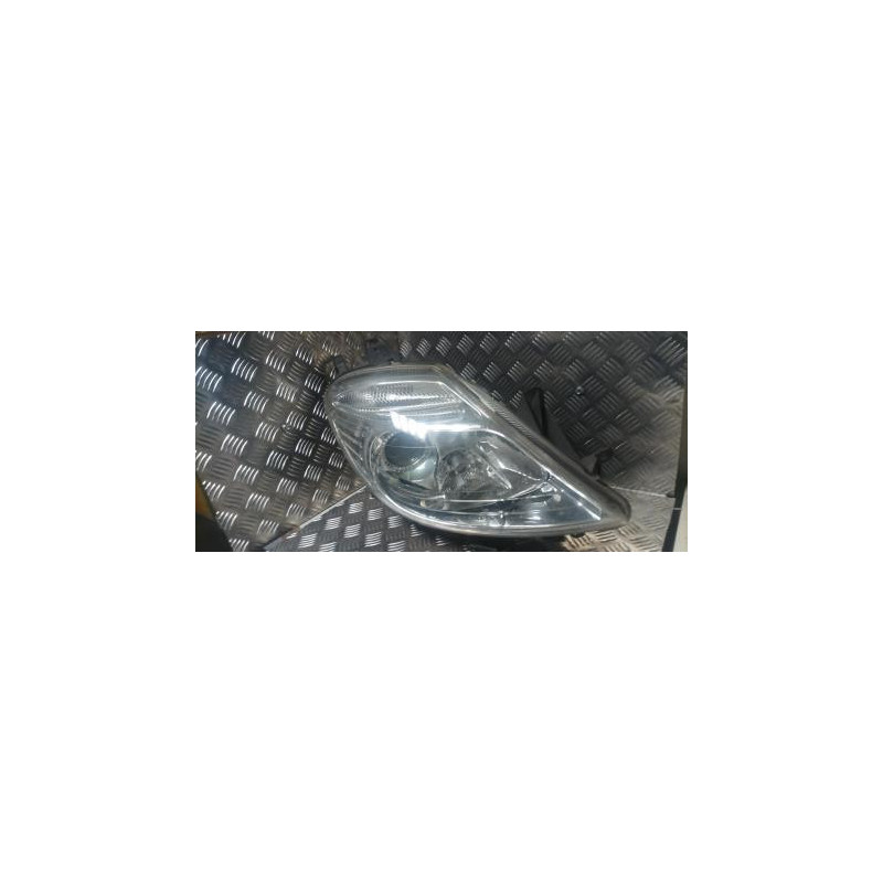Optique avant principal droit (feux)(phare) CITROEN C8 d’occasion