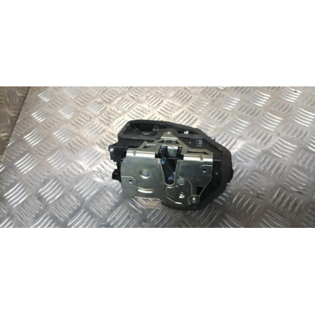 Serrure avant droit BMW SERIE 3 E90 PHASE 2 d’occasion