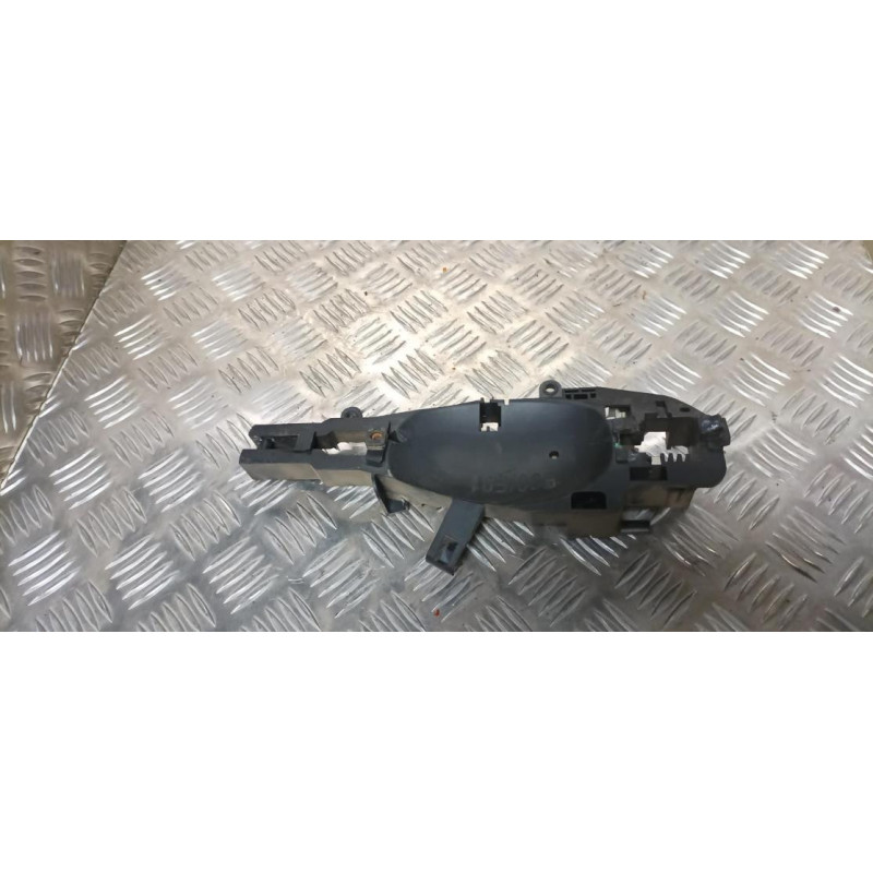 Support poignee porte avant droite BMW SERIE 3 E90 PHASE 2 d’occasion