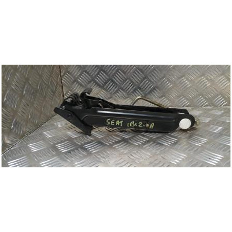 Cric SEAT IBIZA 2 PHASE 1 d’occasion