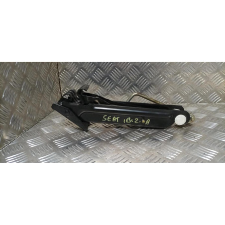 Cric SEAT IBIZA 2 PHASE 1 d’occasion