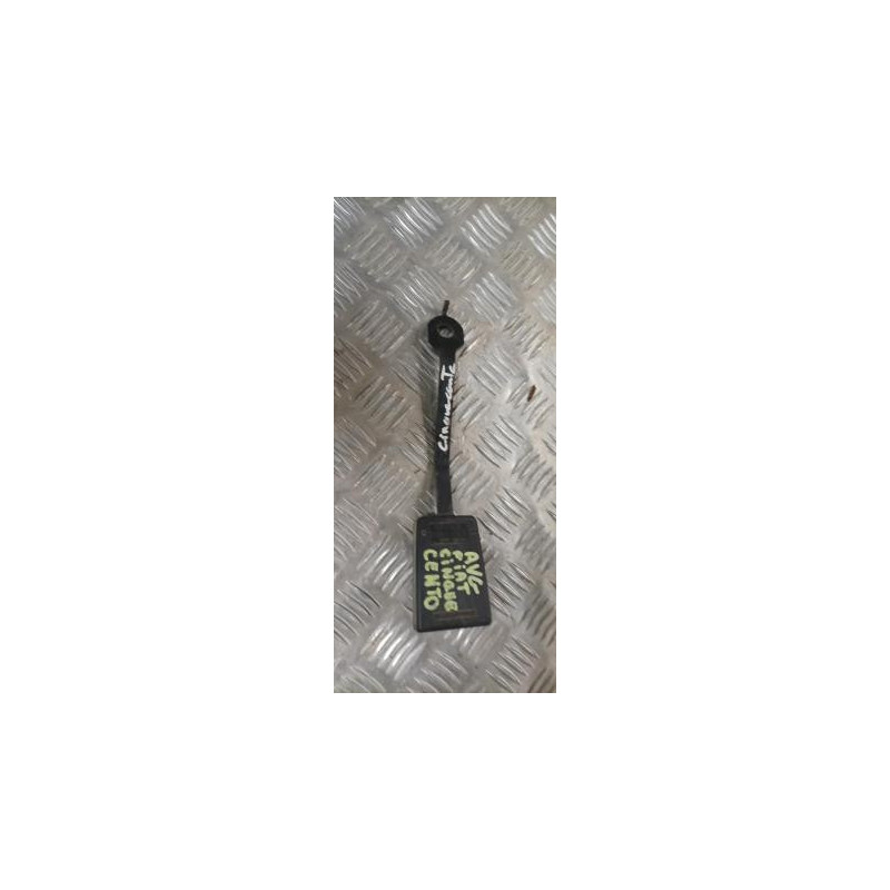 Attache ceinture avant gauche FIAT CINQUECENTO d’occasion