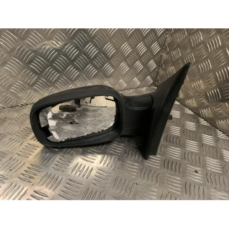 Retroviseur gauche RENAULT CLIO 3 PHASE 1 BREAK d’occasion