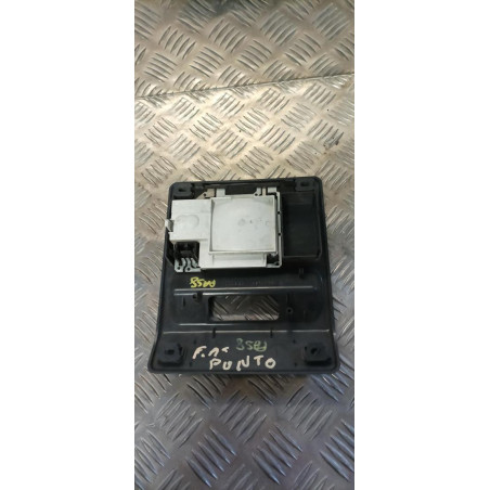 Eclairage de plafonnier FIAT PUNTO 1 PHASE 1 d’occasion