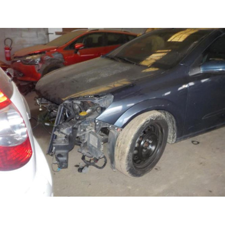 Platine feu arriere gauche OPEL ASTRA H TWINTOP CABRIOLET d’occasion