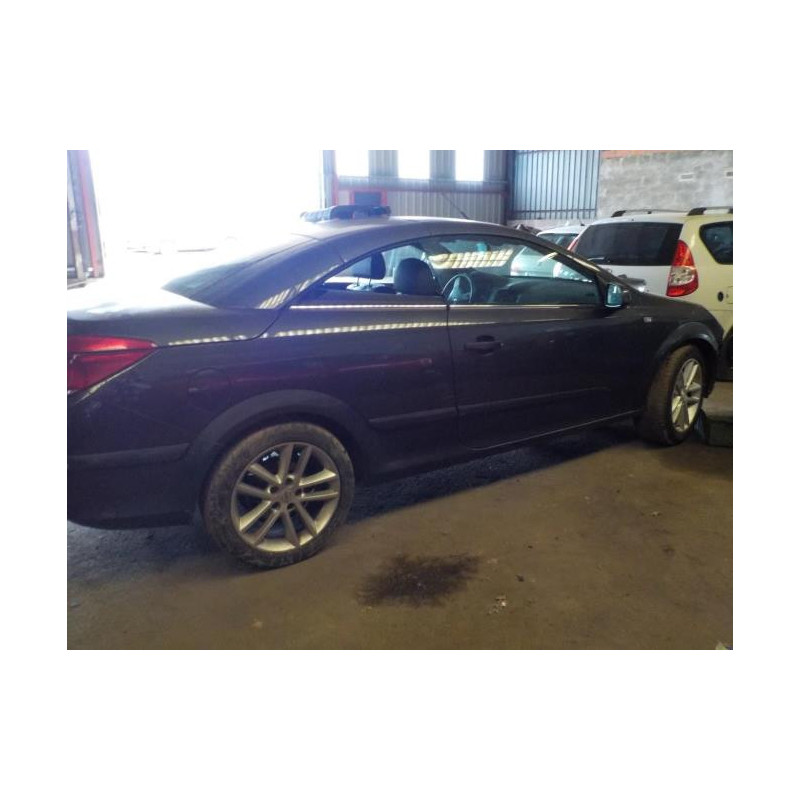 Platine feu arriere gauche OPEL ASTRA H TWINTOP CABRIOLET d’occasion