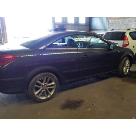 Platine feu arriere gauche OPEL ASTRA H TWINTOP CABRIOLET d’occasion