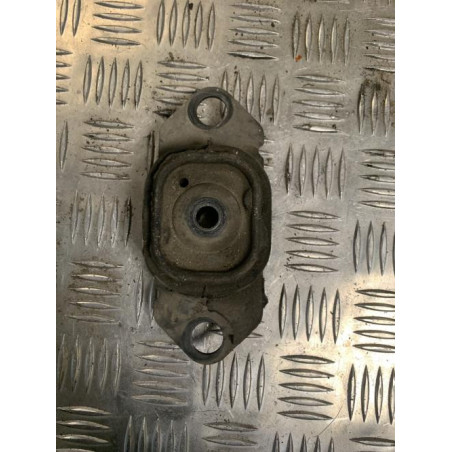 Support moteur gauche RENAULT SCENIC 2 PHASE 2 d’occasion