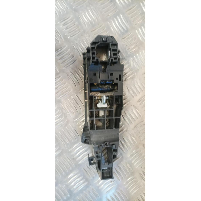 Support poignee porte arriere droite PEUGEOT 308 3 d’occasion