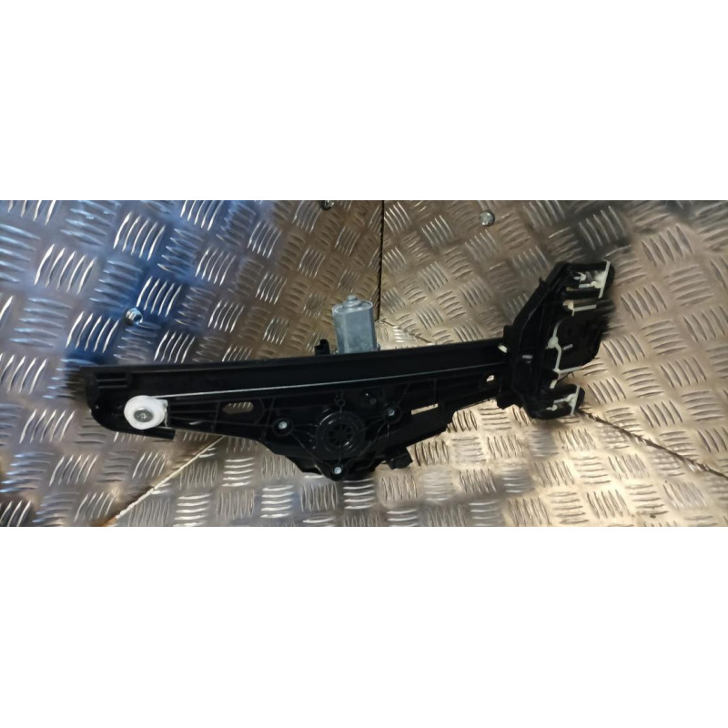 Moteur leve vitre arriere droit PEUGEOT 308 3 d’occasion