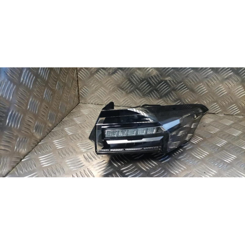 Feu arriere principal droit (feux) PEUGEOT 308 3 d’occasion