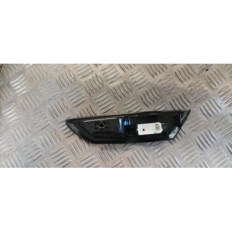 Interrupteur de leve vitre arriere droit PEUGEOT 308 3 d’occasion