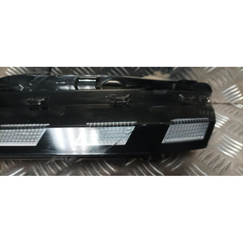 Feu diurne avant droit PEUGEOT 308 3 d’occasion