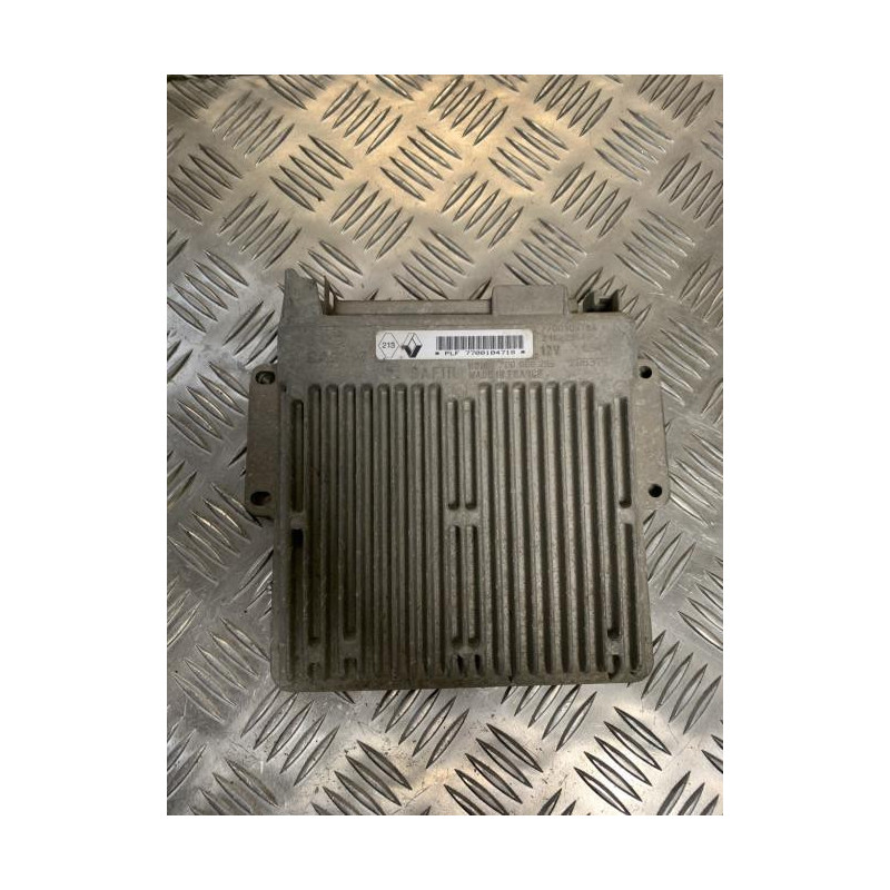 Calculateur moteur RENAULT CLIO 1 PHASE 3 d’occasion