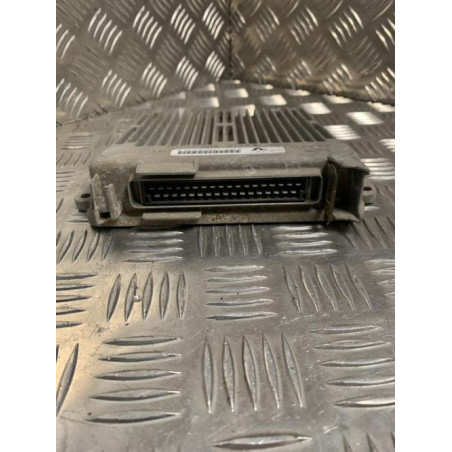 Calculateur moteur RENAULT CLIO 1 PHASE 3 d’occasion