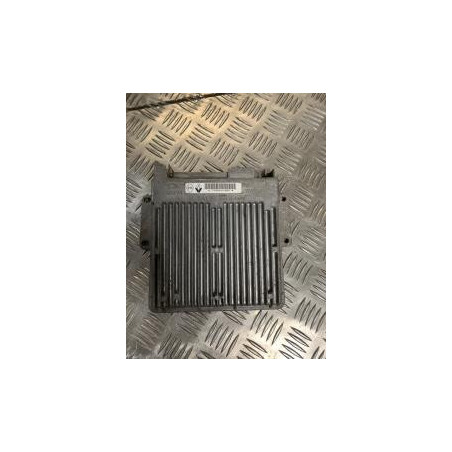 Calculateur moteur RENAULT  d’occasion