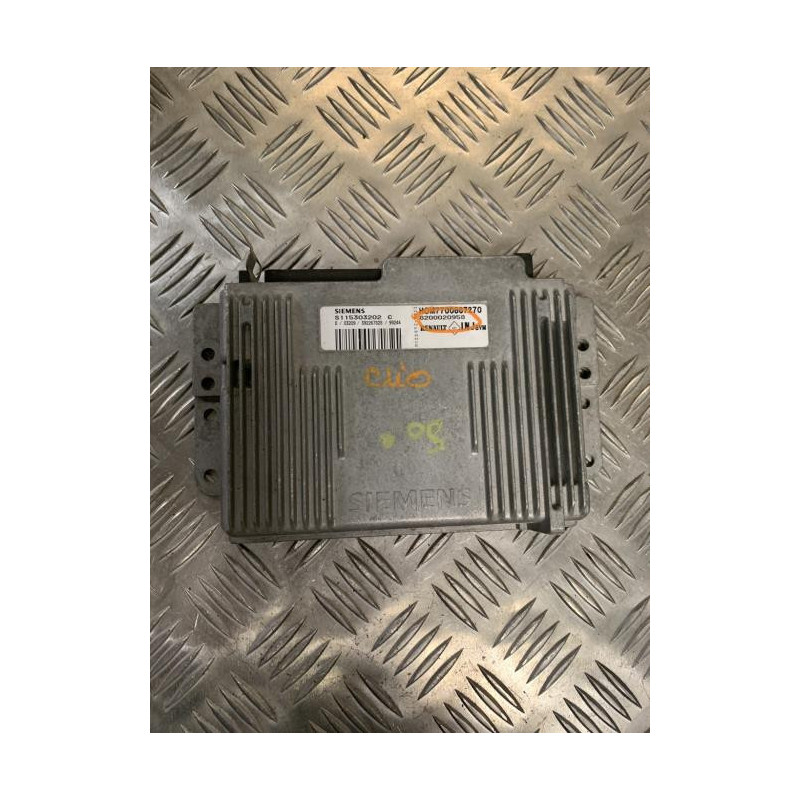 Calculateur moteur RENAULT  d’occasion