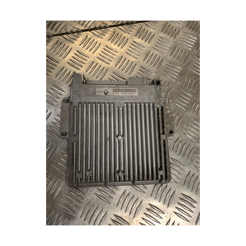 Calculateur moteur RENAULT  d’occasion