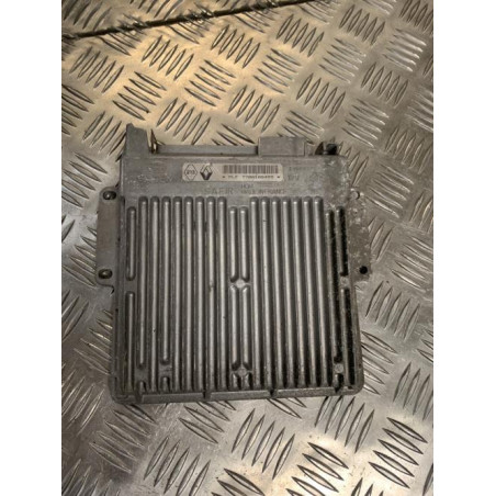 Calculateur moteur RENAULT  d’occasion