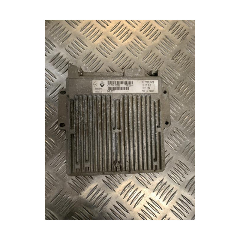 Calculateur moteur RENAULT  d’occasion