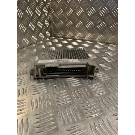 Calculateur moteur RENAULT  d’occasion