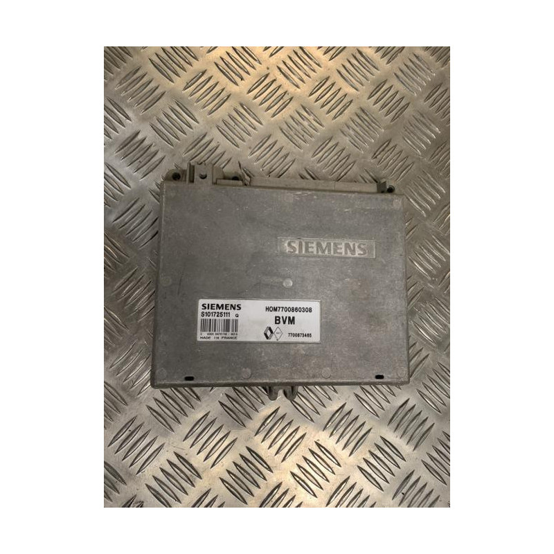 Calculateur moteur RENAULT  d’occasion