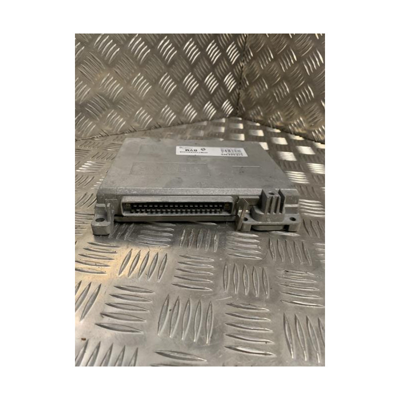 Calculateur moteur RENAULT  d’occasion