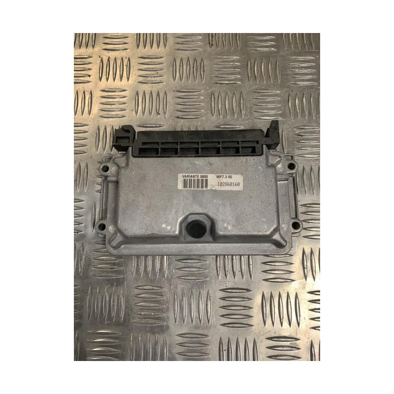 Calculateur moteur CITROEN  d’occasion